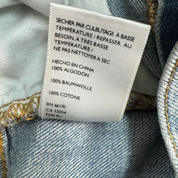 BDG Essential Mid Rise Cut Off Jean Shorts Womens Size 27 Light Wash - Picture 5 of 10